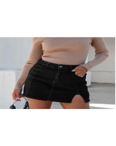 Lady's short skirt